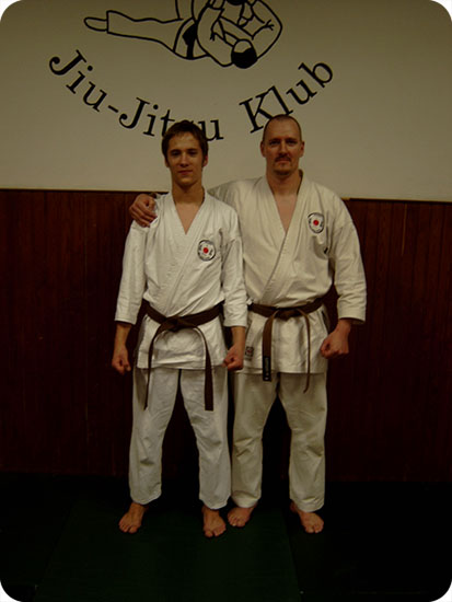 dx330007.jpg